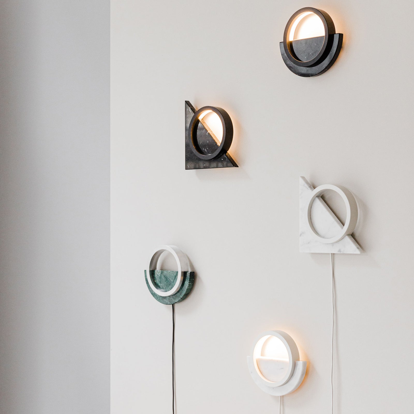 Ný og fögur veggljós eftir Theodóru Alfreðs