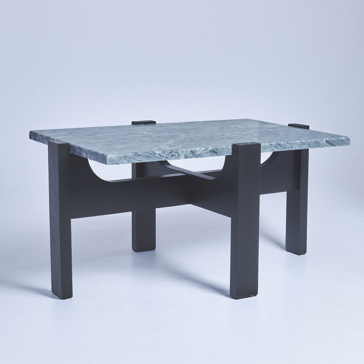 Inka Hliðarborð H32cm / Svartlökkuð Eik / Grár Mamari