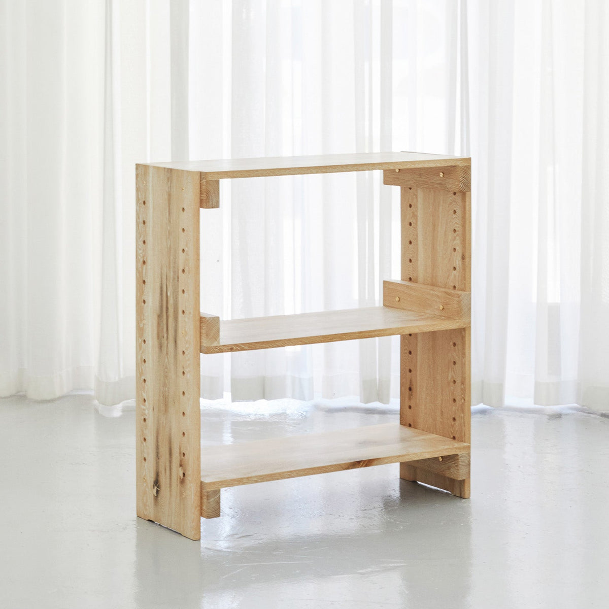 LÍNA 99 / Gegnheill viður / H90cm