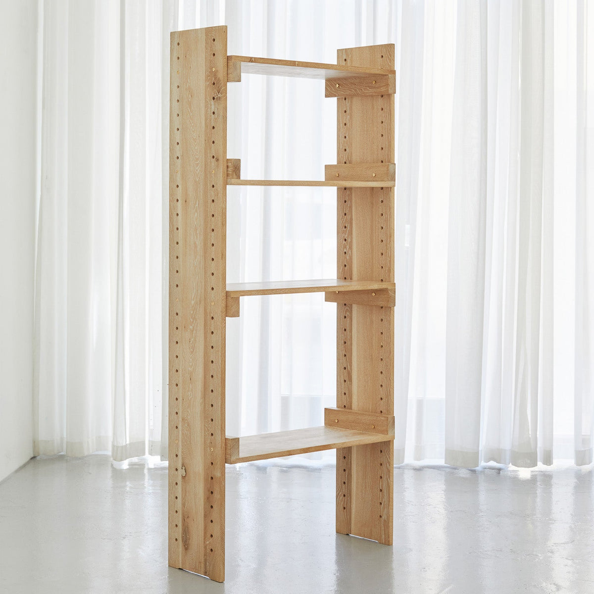 LÍNA 99 / Gegnheill Viður / H190cm